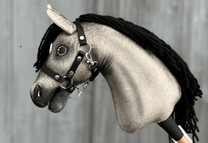 LarDen Hobby Horse Size XS with grey plush coat, black yarn mane and black halter