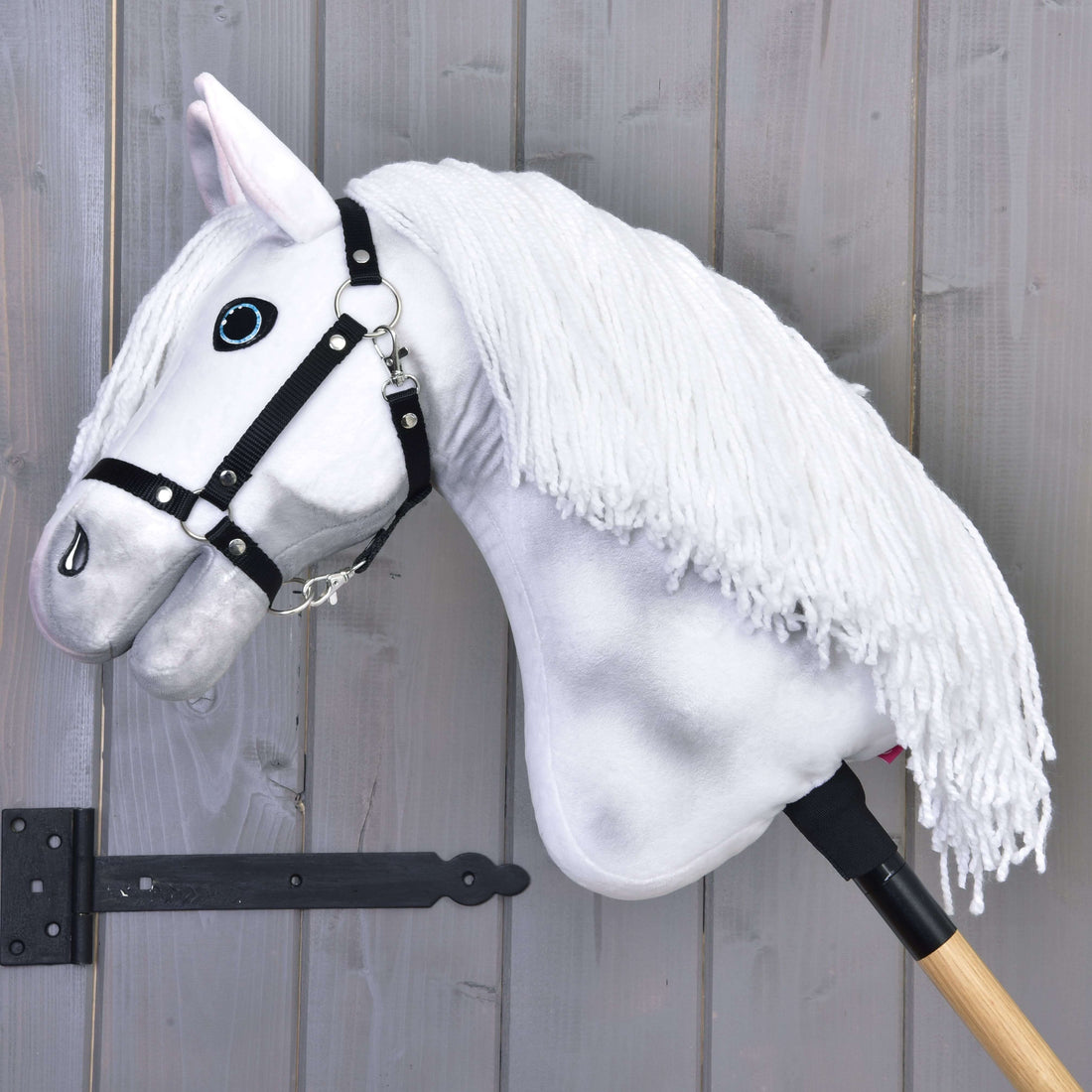 Hobby Horse Elektra z czarnym kantarem