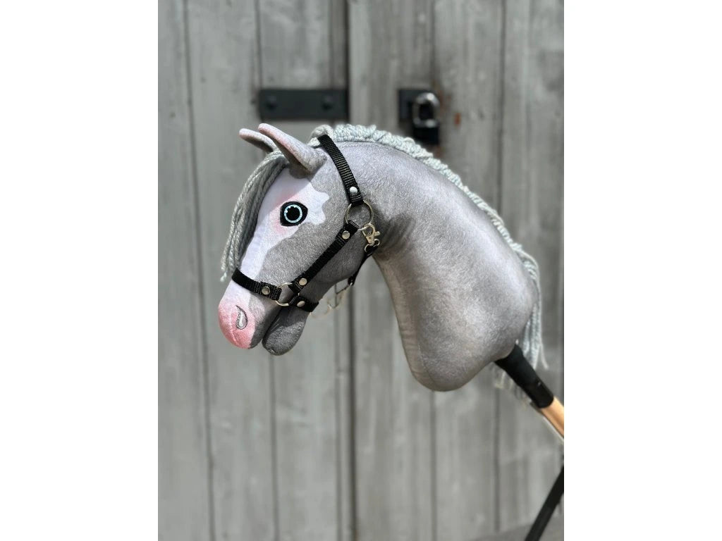 Hobby Horse Comtessa z czarnym kantarem