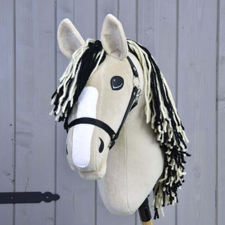 Hobby Horse Aurora z czarnym kantarem