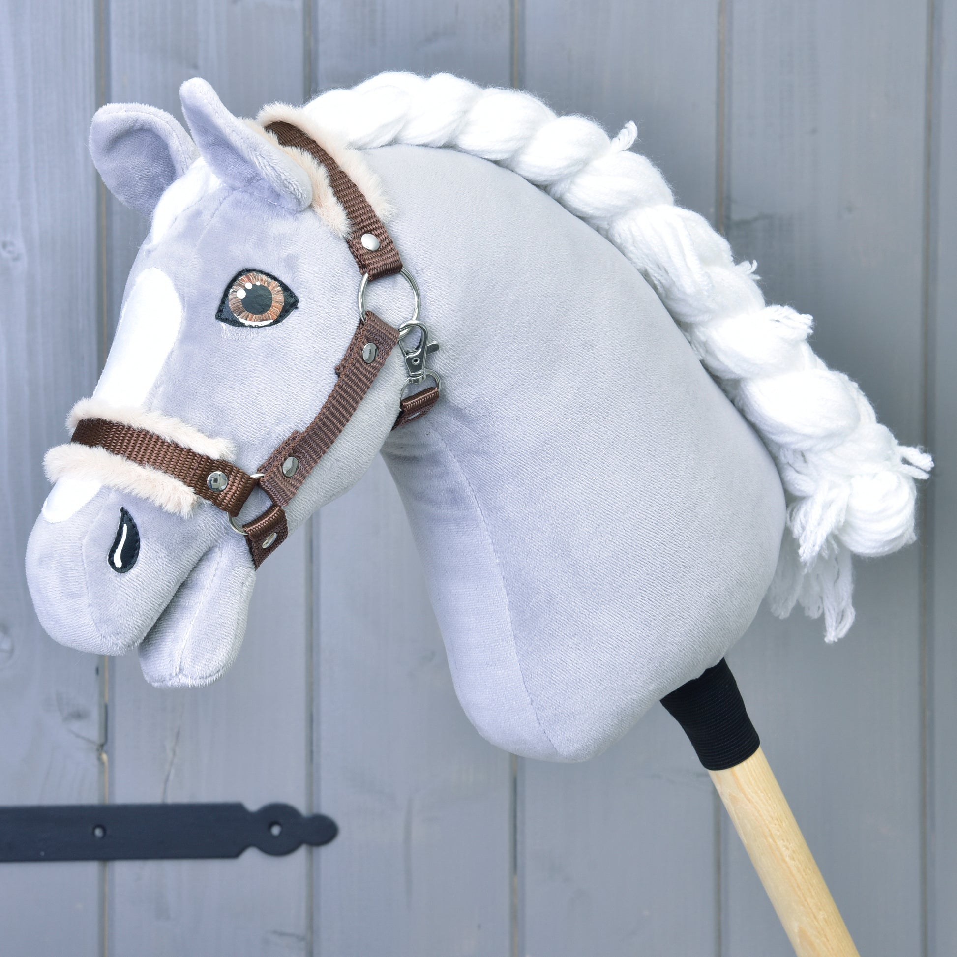 Kantar brązowy z futerkiem