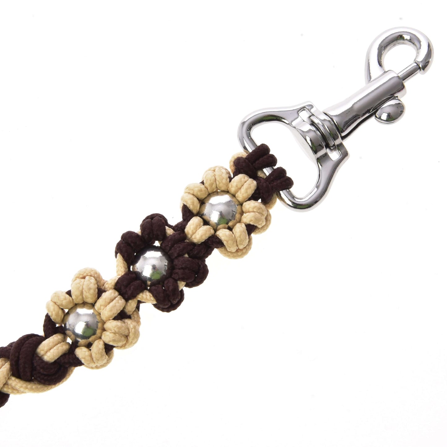 Zbliżenie na Hobby Horse LarDen Lead Rope Bloom Brown, plecioną w beżu i brązie ze srebrnymi koralikami i błyszczącym metalowym zapięciem — idealna do prowadzenia lub lonżowania twojego Hobby Horse.