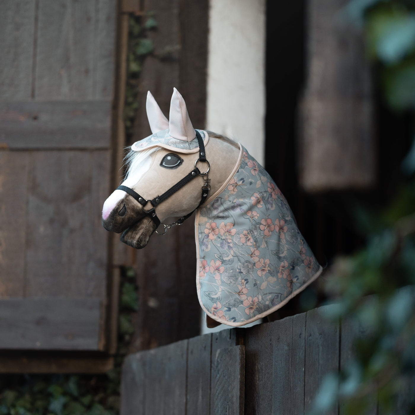 Zestaw w kratę niebieski, polar (Nauszniki + Derka) (rozmiar M) – Nauszniki czy derka? Oba!