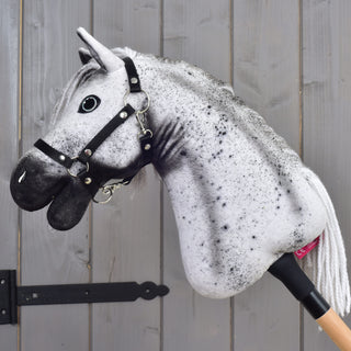 Hobby Horse Naivy z Czarnym Kantarem - rozmiar S