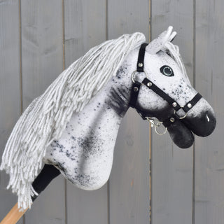 Hobby Horse Naivy z Czarnym Kantarem - rozmiar S