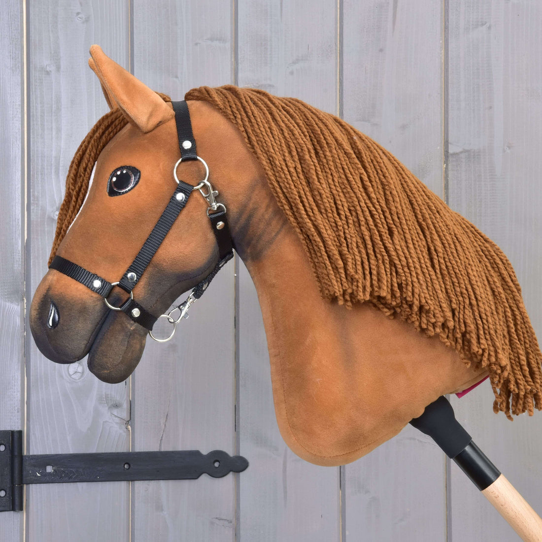 Hobby Horse Pippa z czarnym kantarem