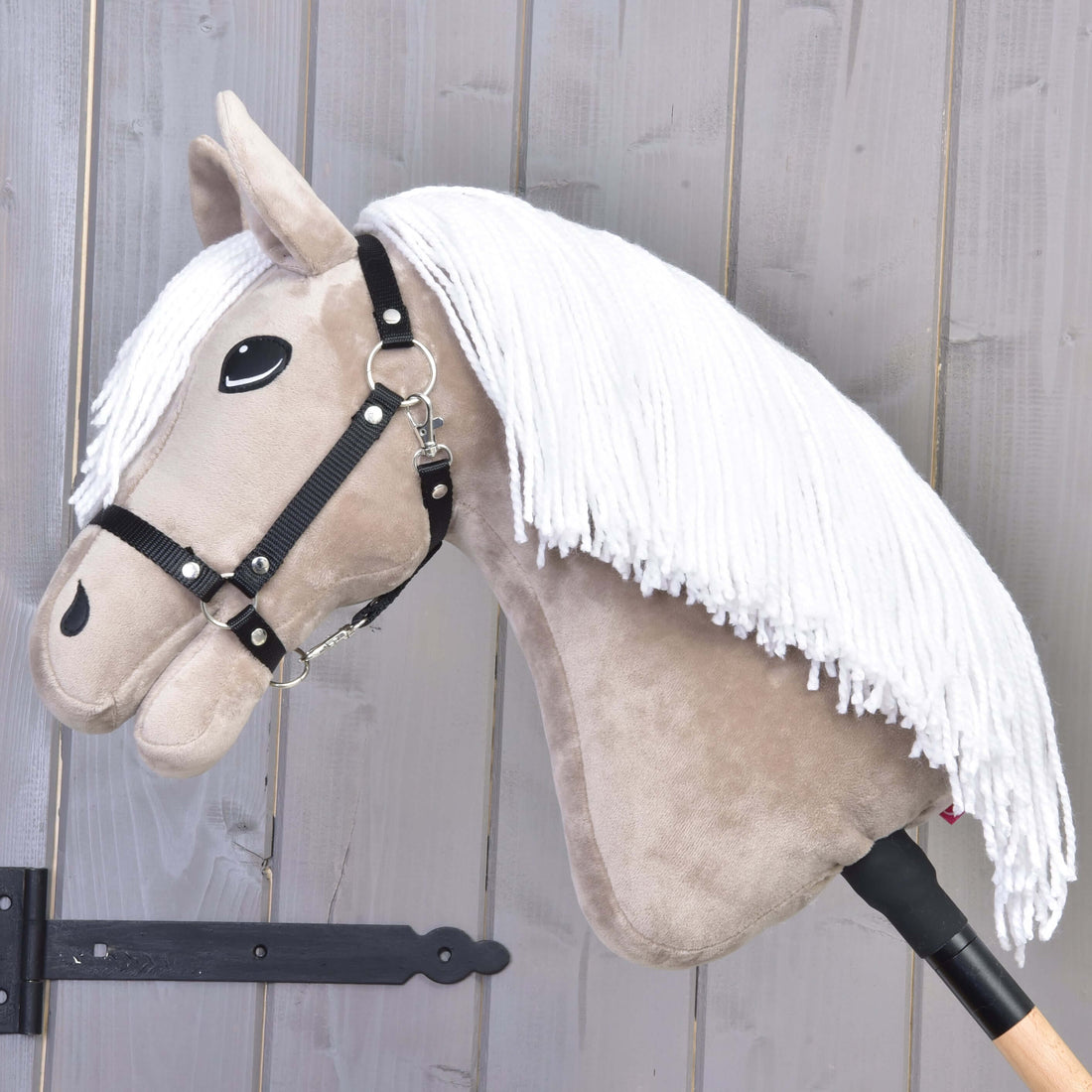 Hobby Horse Blondie z czarnym kantarem