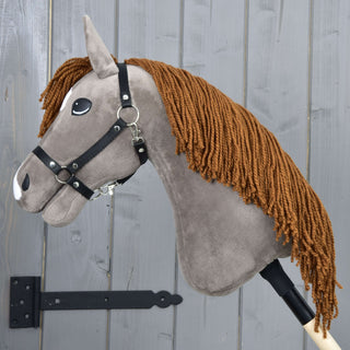 Hobby Horse Chanell z czarnym Kantarem