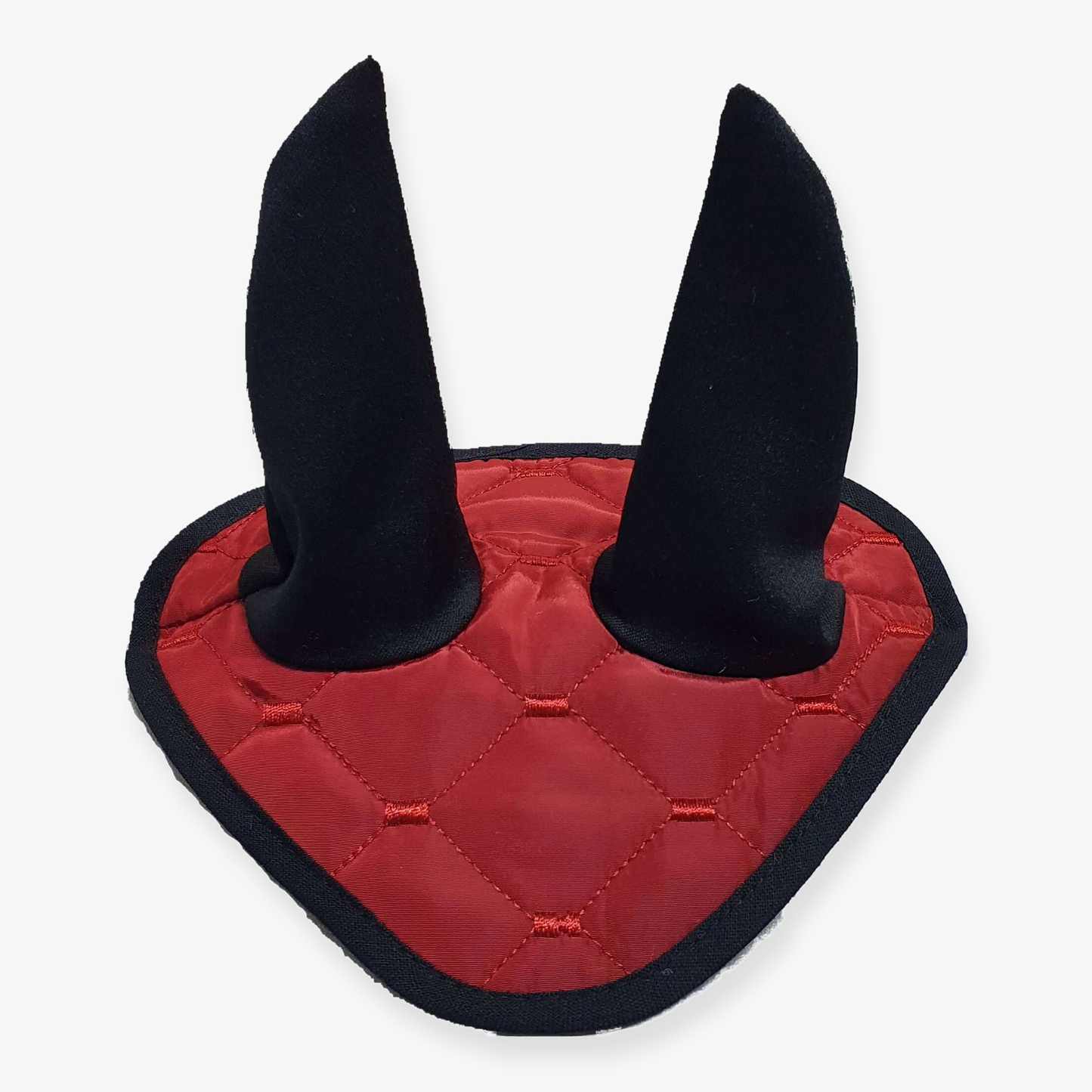 The Hobby Horse LarDen Ear Bonnet Thermo Bordeaux features red quilted fabric with a black border and tall black ear covers, offering stylish insect protection in a classic horse fly veil design.