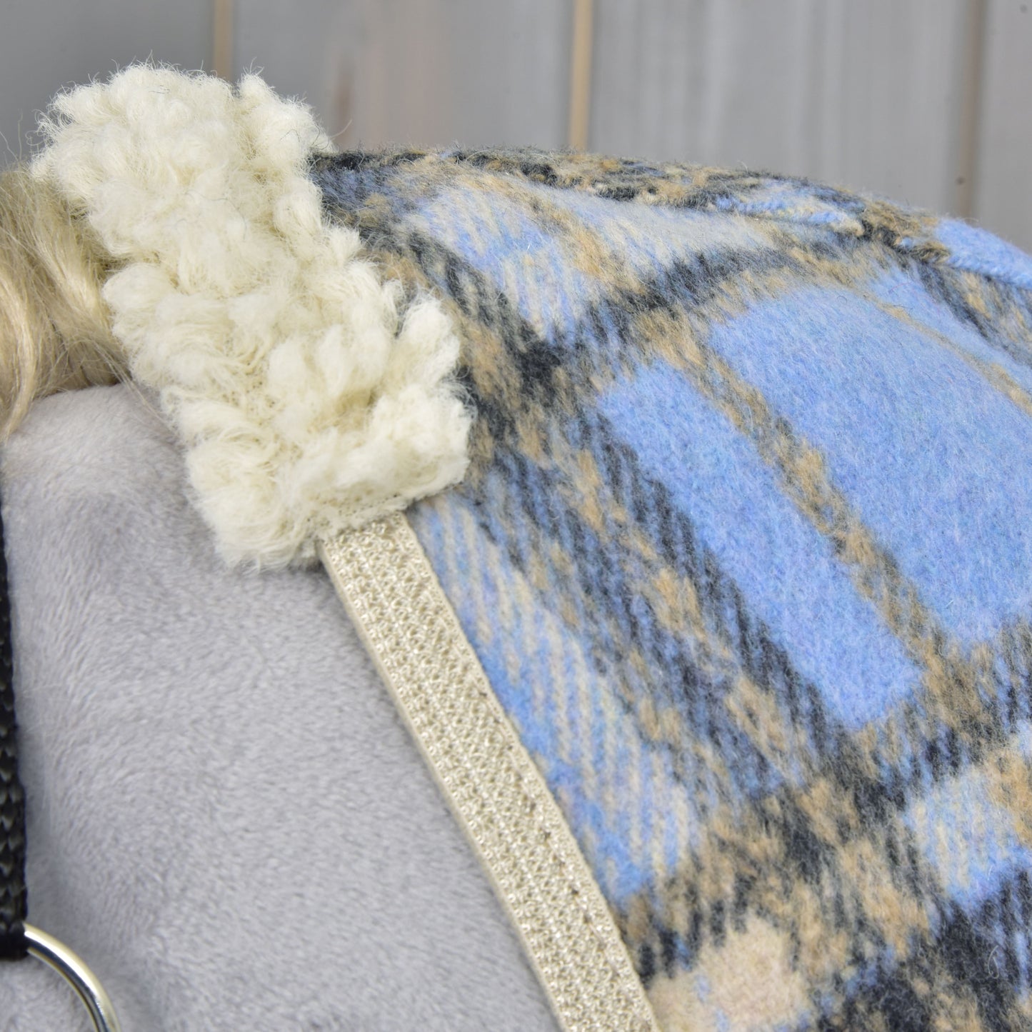 Derka Stajenna Jasnoniebieska